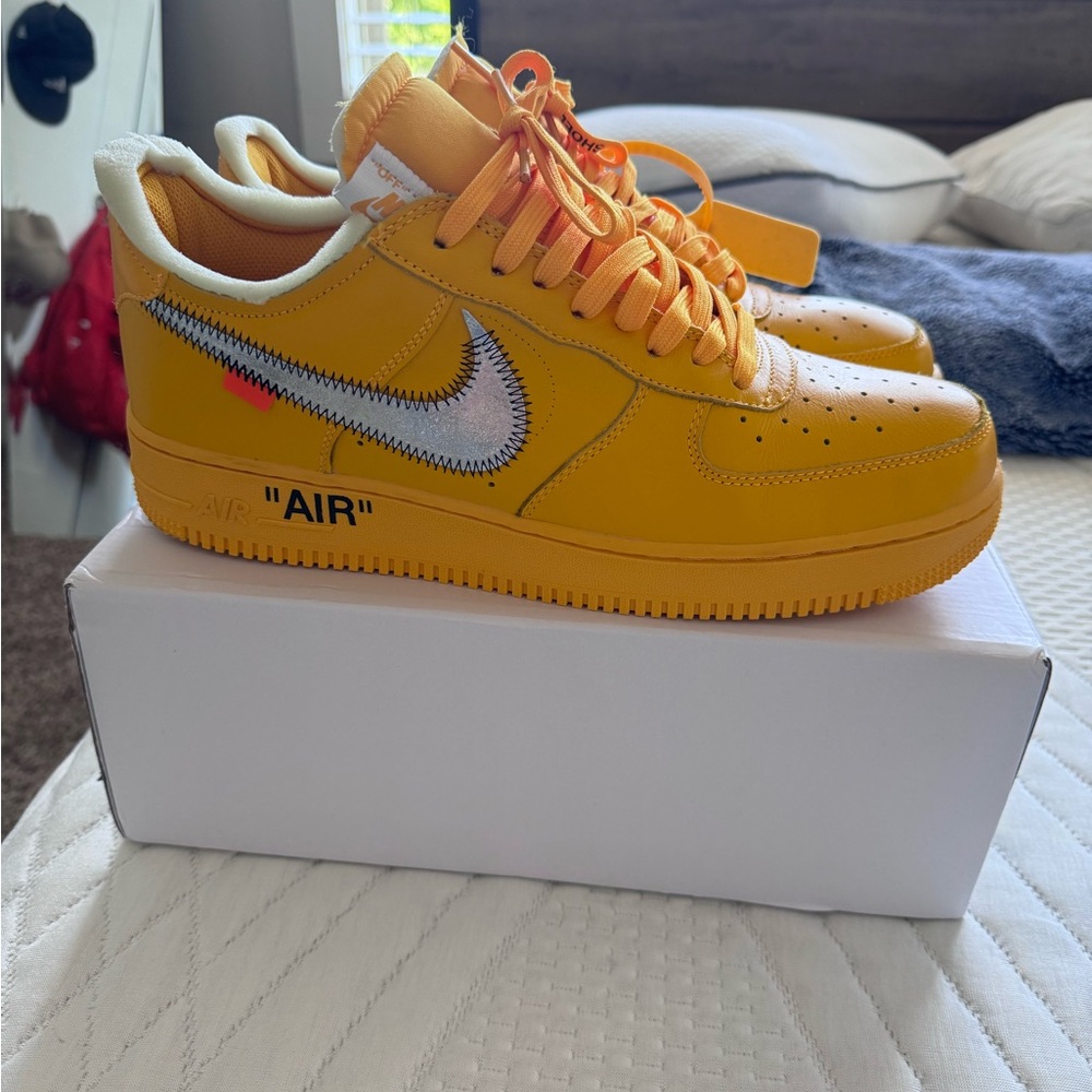 Off-White x Air Force 1 Low
'Lemonade'